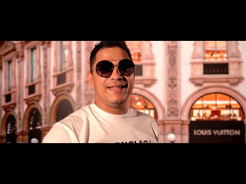 Cocos de la Calarasi - Ochelari de la Chanel