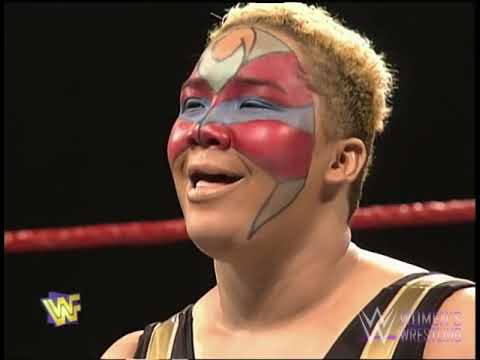 pHD  WWE RAW 12 11 95   Aja Kong vs  Chaparita Asari