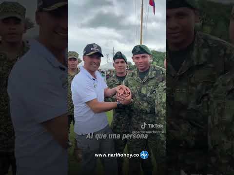 #tumaco Ministro de Defensa comparte con la Fuerza Pública durante la llegada