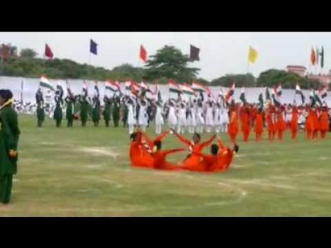 SWAMI VIVEAKANAND SCHOOL DANCE PRFOM(104) STUDENTS IN TEJLI STADIUM YAMUNA NAGAR.wmv