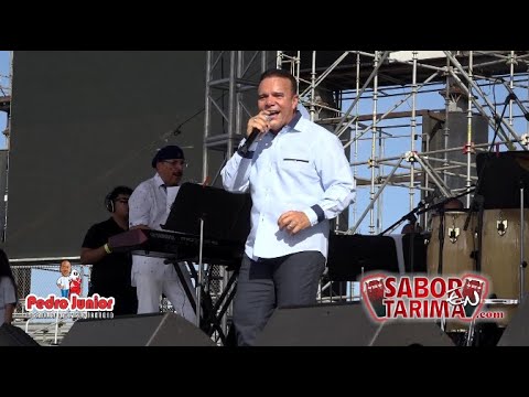 Alex D' Castro  Homenaje a Camilo Azuquita " Como si nada " #dnz2023 en San Juan, Puerto Rico