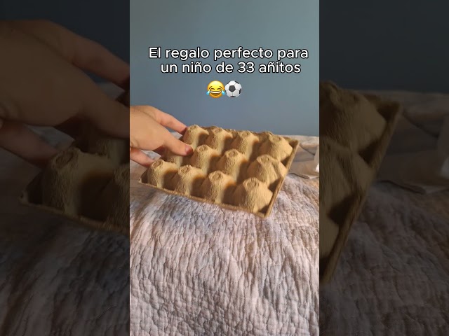 Vídeo relacionado con DEREGALOOS Cojín Personalizado Fútbol Celta | Relleno Incluido | Medidas 35x35 cm | Regalo Original para Aficionados del Fútbol | Cosas de Futbol para Niños | Regalos Mundial Futbolistas