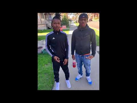 Lil Davo - Watching (Official Audio)