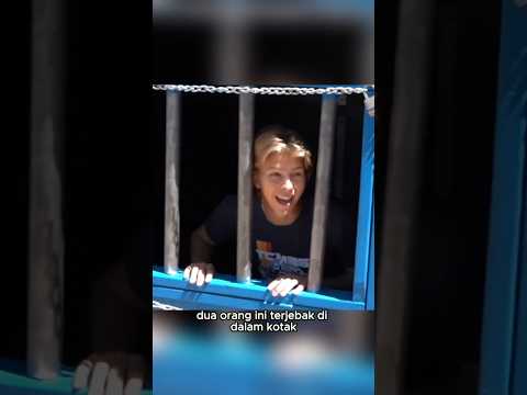 Meloloskan Dari Keluar Dari Kotak! 📦 #shorts #hiburan #tantangan