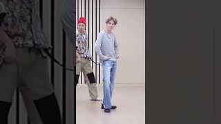 Download lagu BTS - Dynamite (Dance Practice) JIMIN Focus mp3 Download lagu BTS - Dynamite (Dance Practice) JIMIN Focus mp3