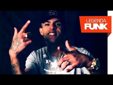 MC Calf - Tudo Com C (Lyric Vídeo)