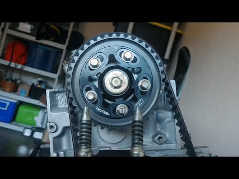 Honda Civic Engine Build: Built For Turbo Step 6 Timing Belt and Cam Gear