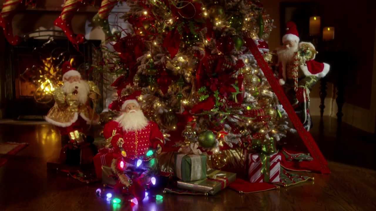 Animated Decorating Elves