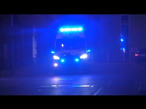 luchthoorn 3X ambulance 15112 met spoed onderweg in den haag