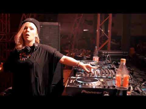 Ostblockschlampen Fans Go Wild!