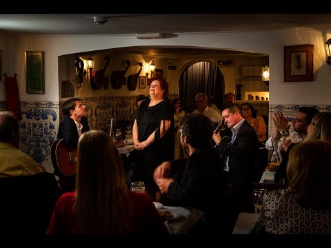 Parreirinha de Alfama - Fado & Tradição