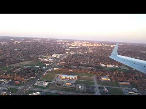 Landing at Springfield Missouri with a Full Moon in the day time Video