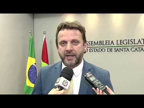 É Notícia - Projeto proíbe corte de água, luz e gás em finais de semana e feriados 04/09/19