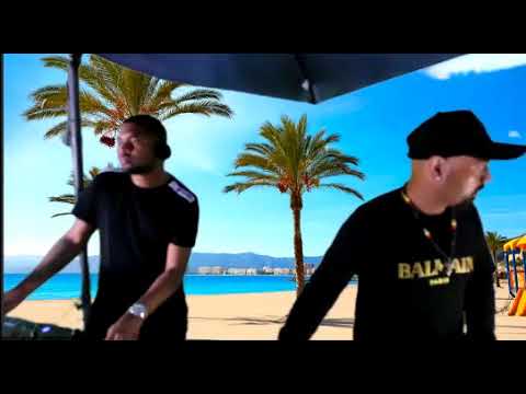 N Fostell exclusive rooftop set