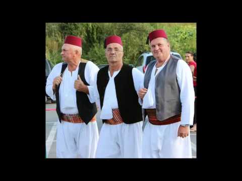 Kladuški bećari - Tri bećara