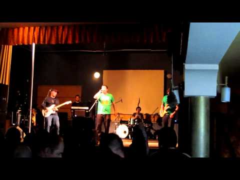 FankaDeli - Apáink véréből /élőzenekaros változat/