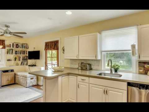 79 Lewis Road, East Quogue, NY 11942