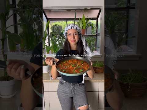 Palestinian Food: Galayet Bandora 🍅 #middleeasternfood