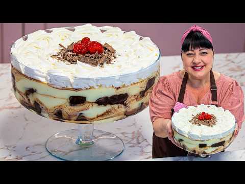 Frozen Mixed Cake of Nestlé Milk and Chocolate in a Glass - Special Christmas Dessert