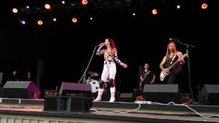 Juliette and the Licks, 'This I Know' - live in Gröna Lund, Stockholm, 01-06-2016