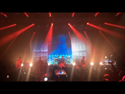 DAY6 - CONGRATULATIONS (WORLD TOUR 'YOUTH' IN AMSTERDAM) (Feat. Audience/Fans)