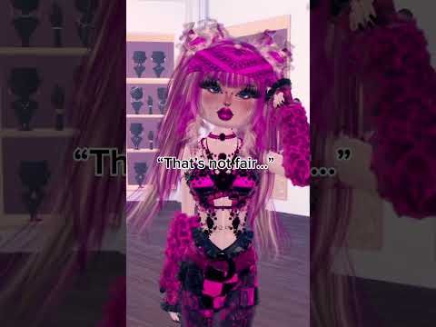 TEAMING IN DTI STYLE SHOWDOWN!! #dresstoimpress #roblox #dti #shorts