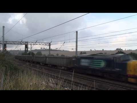 DRS 37682 & 37688 heading past East Hyde with 6Z90 Stockton - Sheerness