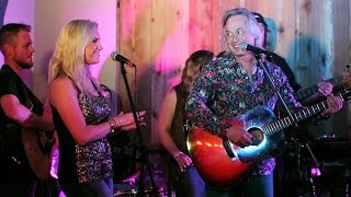 Jim Lauderdale - &quot;Headed for the Hills&quot; (w/ Kaitlyn Baker)