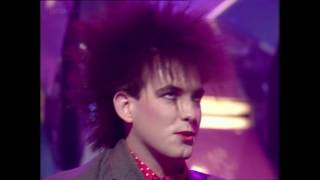 The Cure - The Love Cats (TOTP 1983)