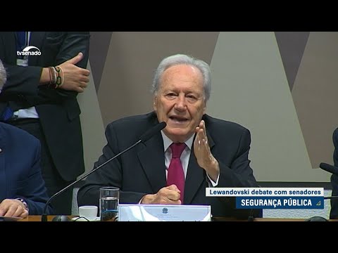 Lewandowski: governo estuda proposta para o sistema de segurança pública