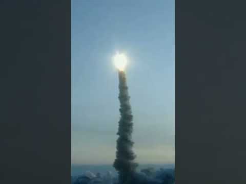 Shuttle Launch Discovery STS-60