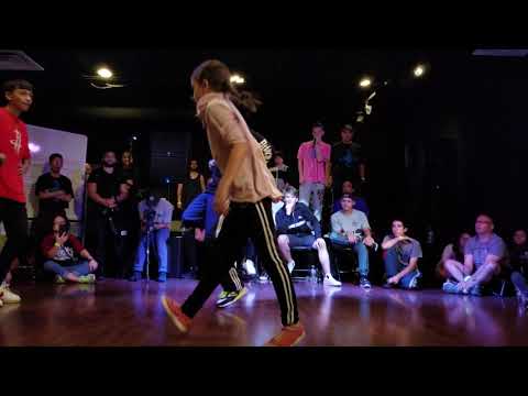 Eugene & Marcus vs Bowzee & Glitch