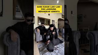 Download lagu momen sedih ketika sungkeman lebaran sama ibu tiba-tiba pingsan ‼️‼️ #sungkeman  #lebaran #sedih mp3