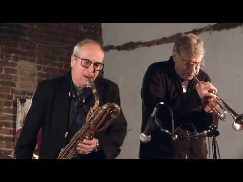 Gary Smulyan / Joe Magnarelli  "I Love You" (Cole Porter)  Live at Alias Coffee, Troy,  NY