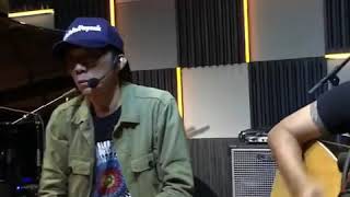 Download lagu Story Wa    -      Palalopeyang Slank mp3