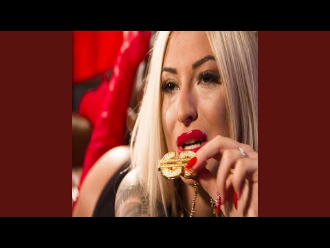 Actrita Principala (feat. Narcisa Guta)