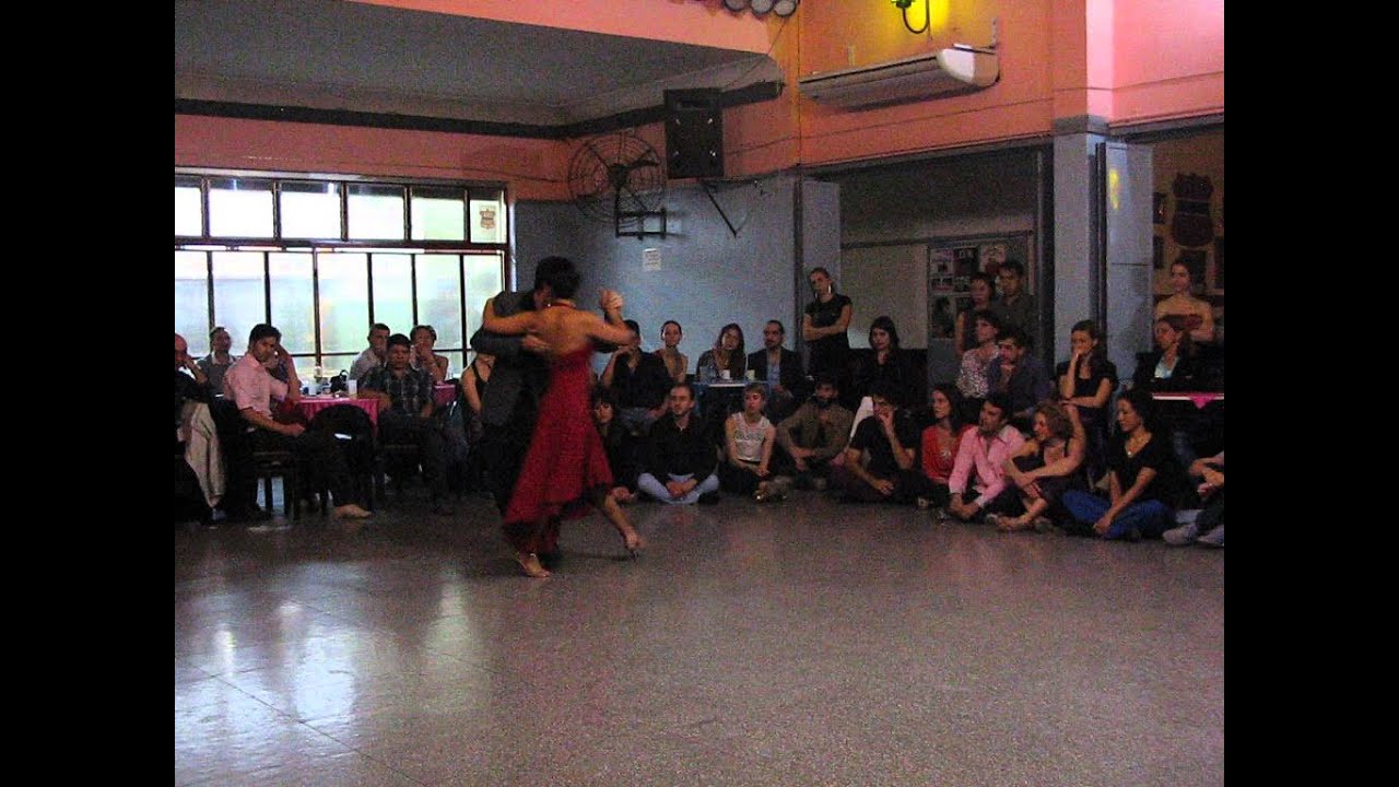 Video thumbnail for PABLO RODRÍGUEZ y CORINA HERRERA en Viva La Pepa Milonga (3/4)