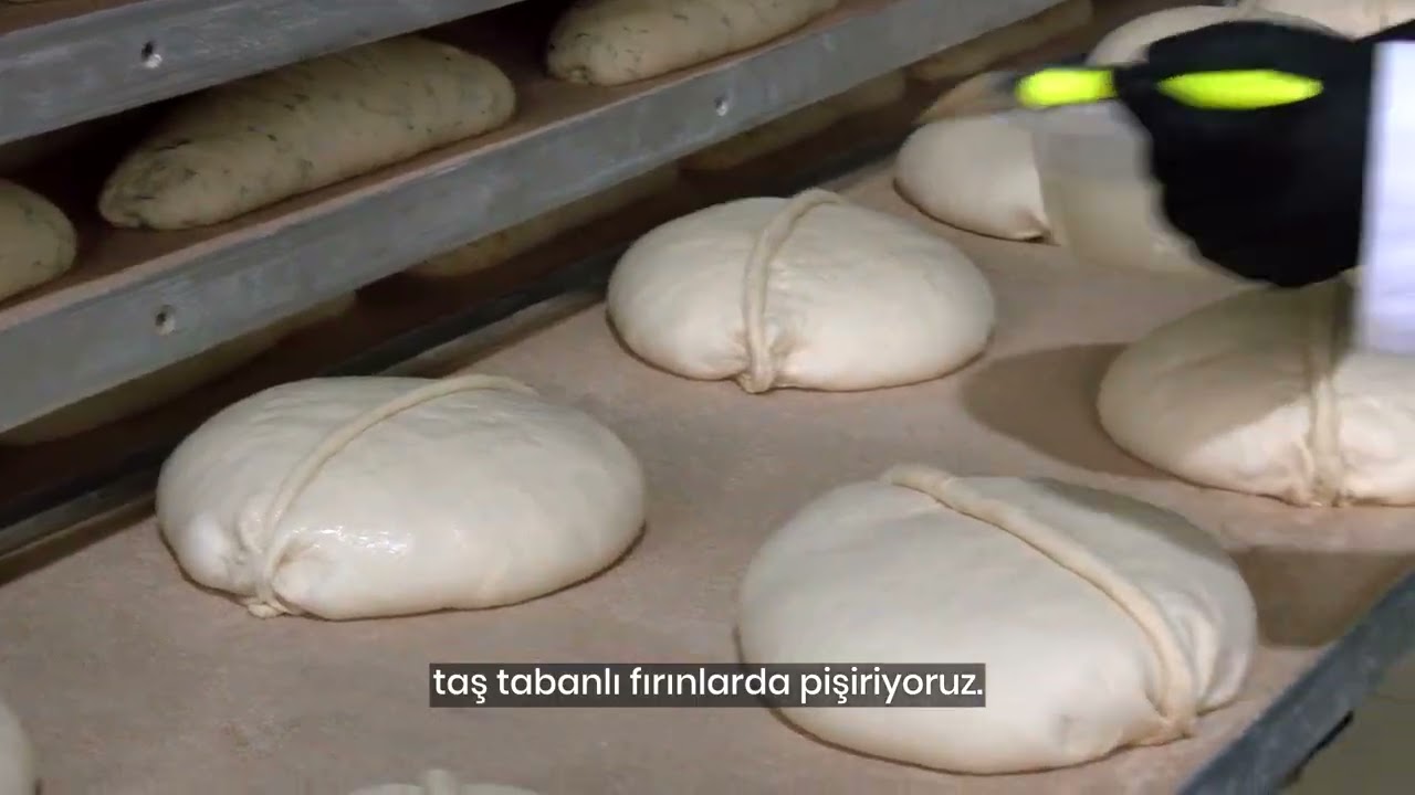 HALK EKMEK 5 YENİ EKŞİ MAYALI EKMEK DAHA ÜRETTİ