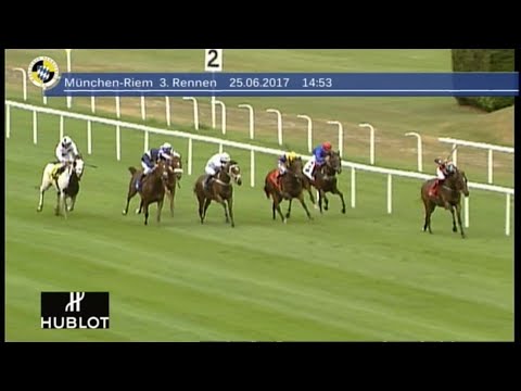 Horse racing - Jockey Koen Clijmans and "Silvery Moon" are the main attraction of the Hublot race.