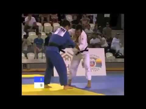JUDO 2009 GP Abu Dhabi: Masashi Ebinuma 海老沼 匡 (JPN) - Ulugbek Norkobilov (UZB)