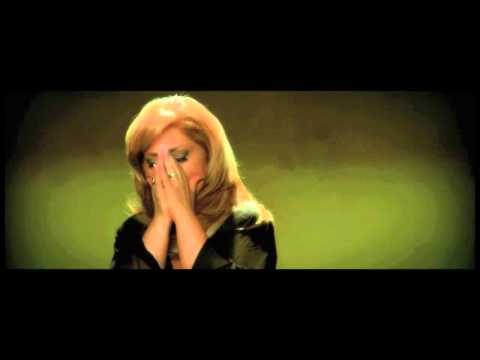 Leila Forouhar - Bedoon Iran Nemimire / لیلا فروهر - بدون ایران نمیمیره