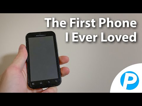 Motorola Defy: A “Life-Proof” Phone