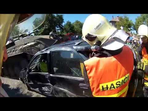 SDH Sedlojovice - 29.8.2015 Ukázka srážka OA s tankem (HD)