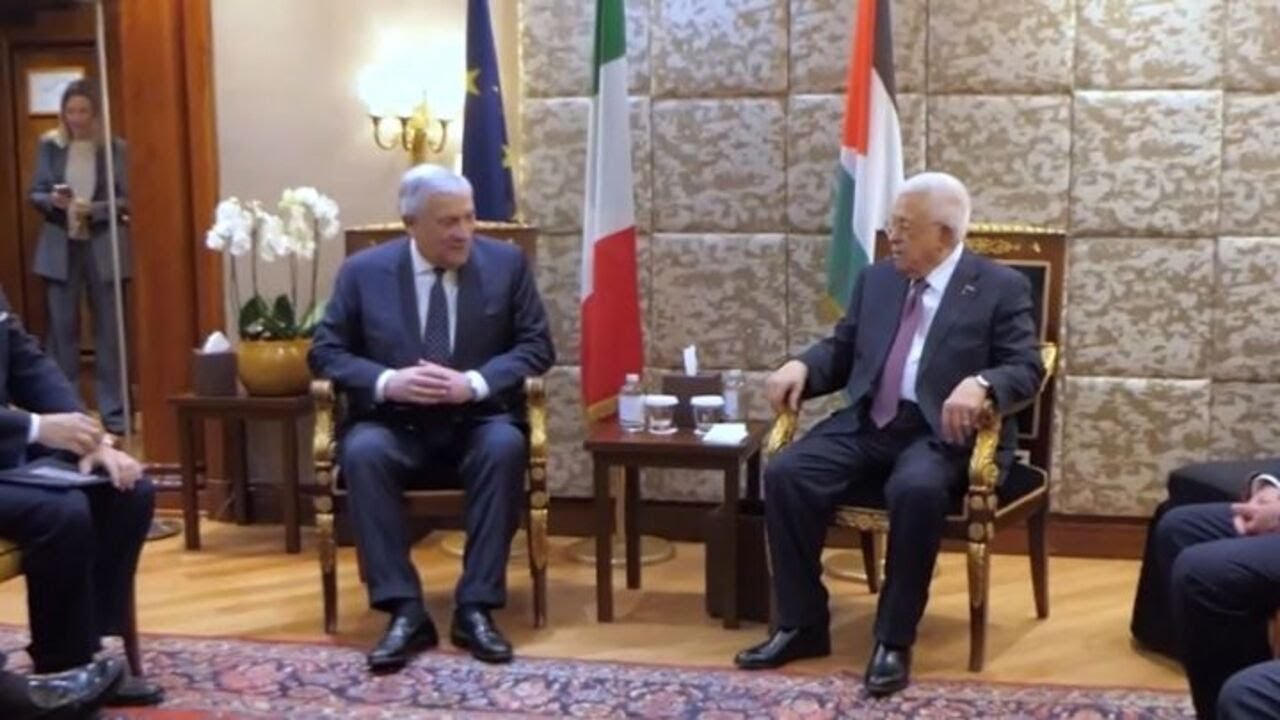 Roma, l'incontro fra Tajani e Abu Mazen