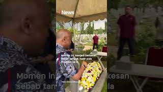 Download lagu Ilham Habibie Ditemani SBY hingga AHY Ziarah Makam BJ Habibie | #shorts mp3