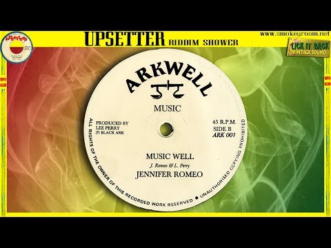 MUSIC WELL [KEEP ON MOVING] ⇒12 INCH⇐ ⬥Lee Scratch Perry⬥