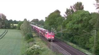 preview picture of video 'Zugbegegnung-train meeting'