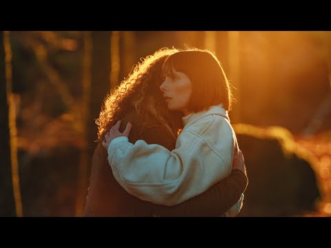 Marie-Flore & Julien Doré - Palmiers en Hiver FACE A (Clip Officiel)