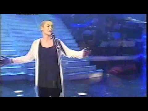 Silvia Salemi - Pathos - Sanremo 1998.m4v