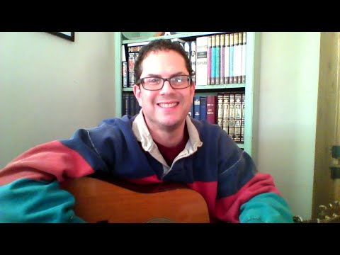 Gesher Tzar M'od: Two Versions